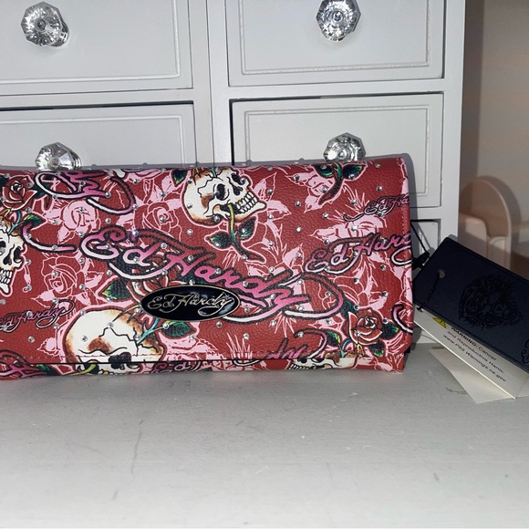 NWT Ed Hardy Skull and Rose Red Wallet - Picture 8 of 10